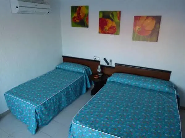 ** Guest house Hostal Pardo Miami Playa Spain